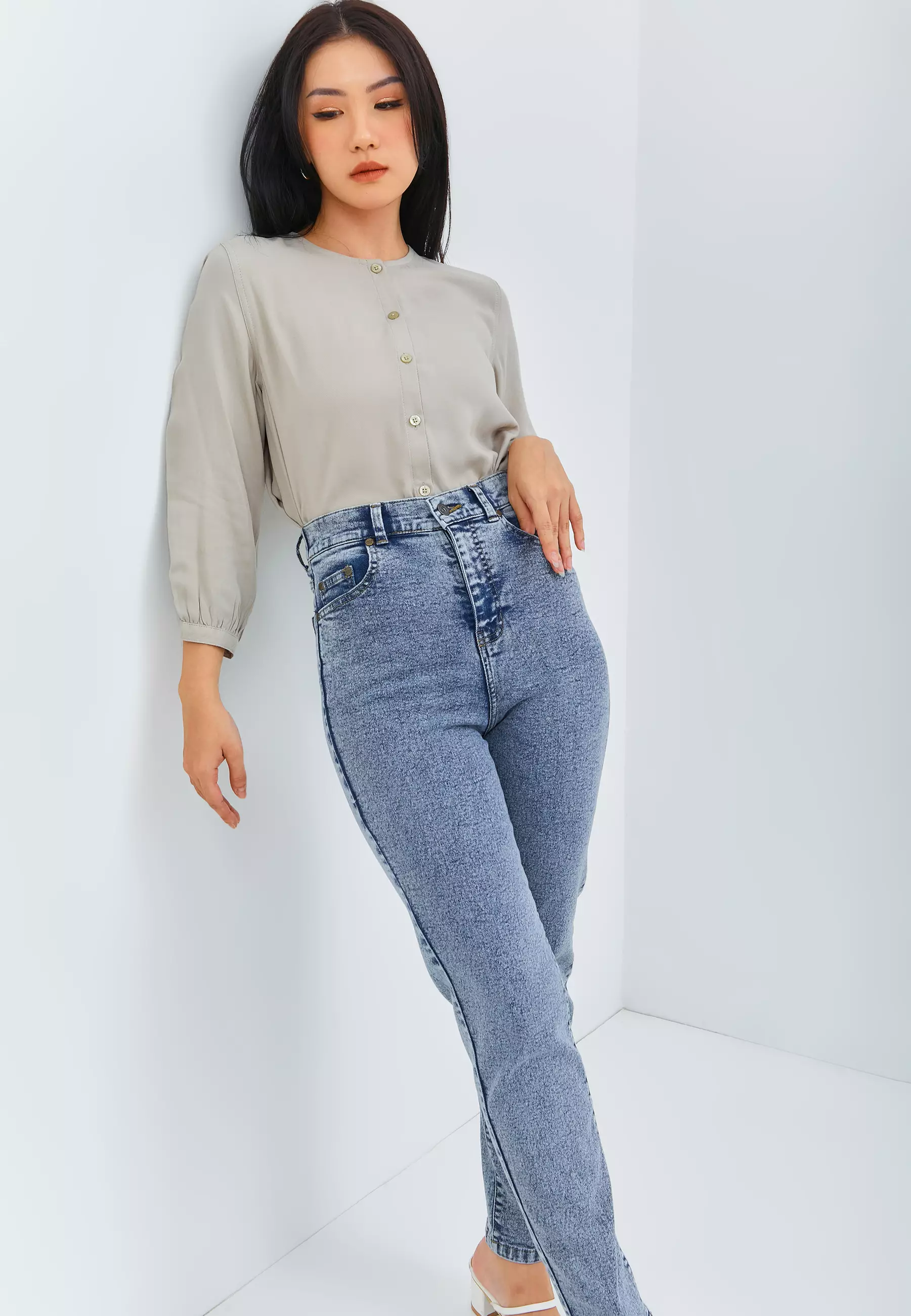 Ice Wash Arcane Regular Jeans 31120 (G.31120)