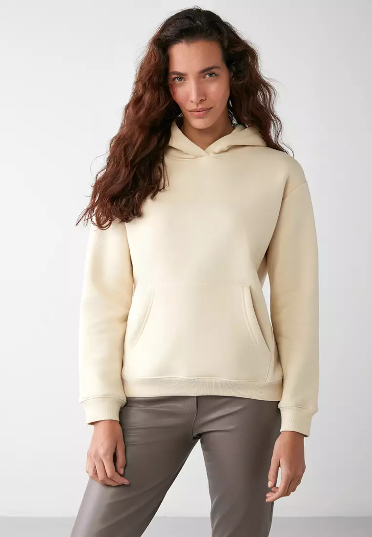 Adel Relaxed Fit Knitted Kangaroo Pocket Hoodie
