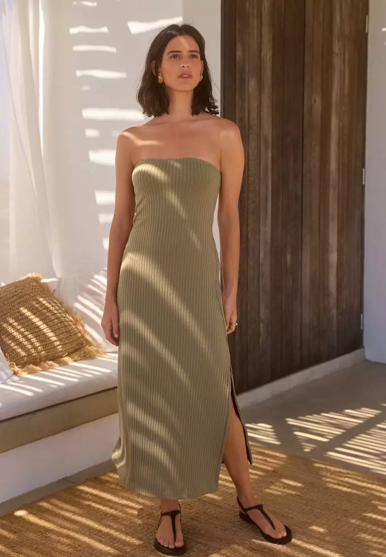 dark green dresses for wedding guest with sleeves Zapaka Women Dark Green Sheath Maxi Bridesmaid Dress with Slit Off the  Shoulder Ruched Wedding Guest Dress – ZAPAKA main image 1