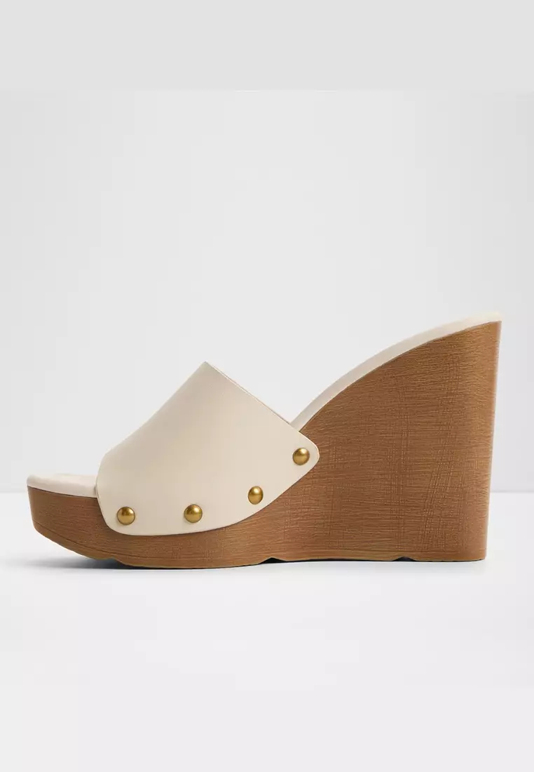 Grounded Wedge Sandals