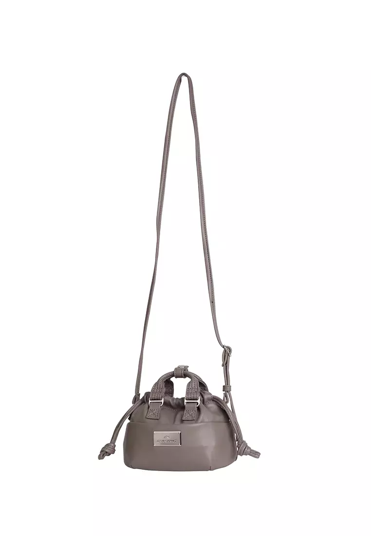 Gossamer Tiny Errands Series