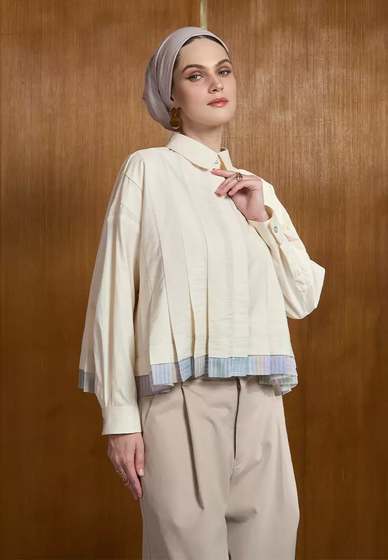 Kami Alina Pleated Top Creme