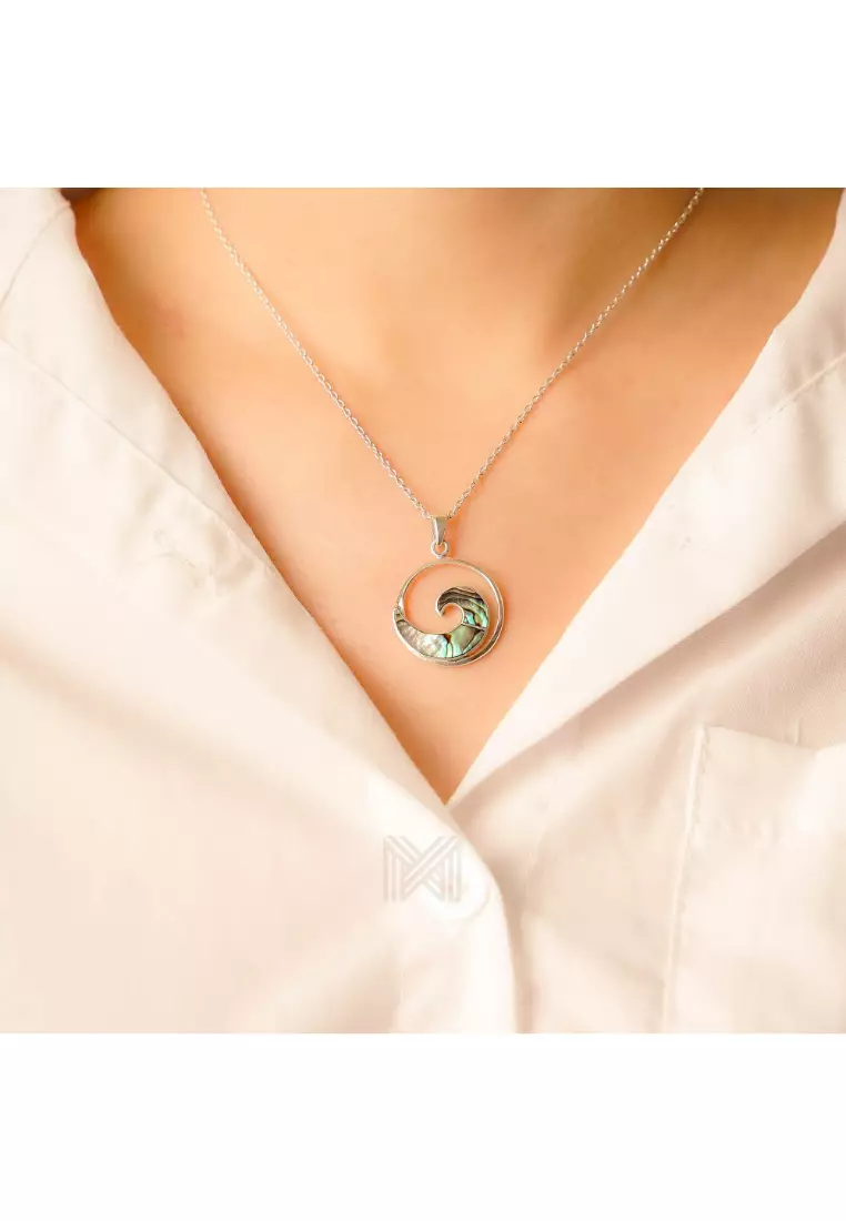 Multifaceted Abalone Shell Ocean Wave White Gold Pendant with 925 Sterling Silver