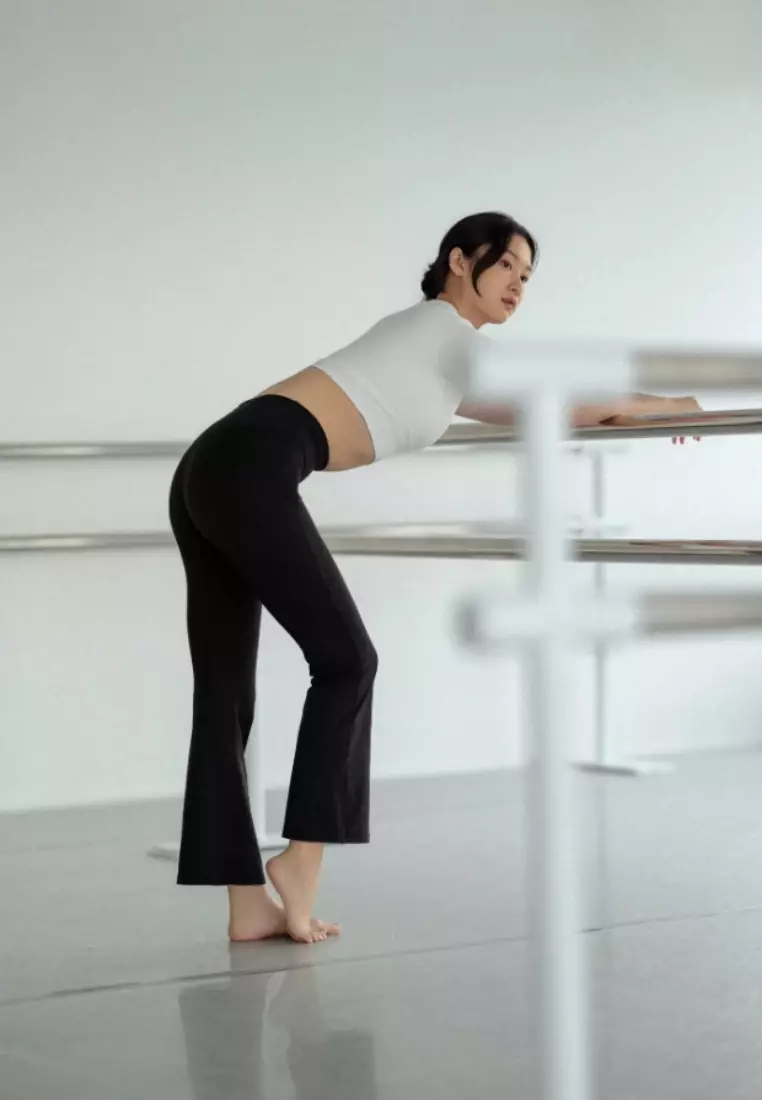 Women's Sportswear Dynamic Flex Flare Yoga Pants High-Rise Legging