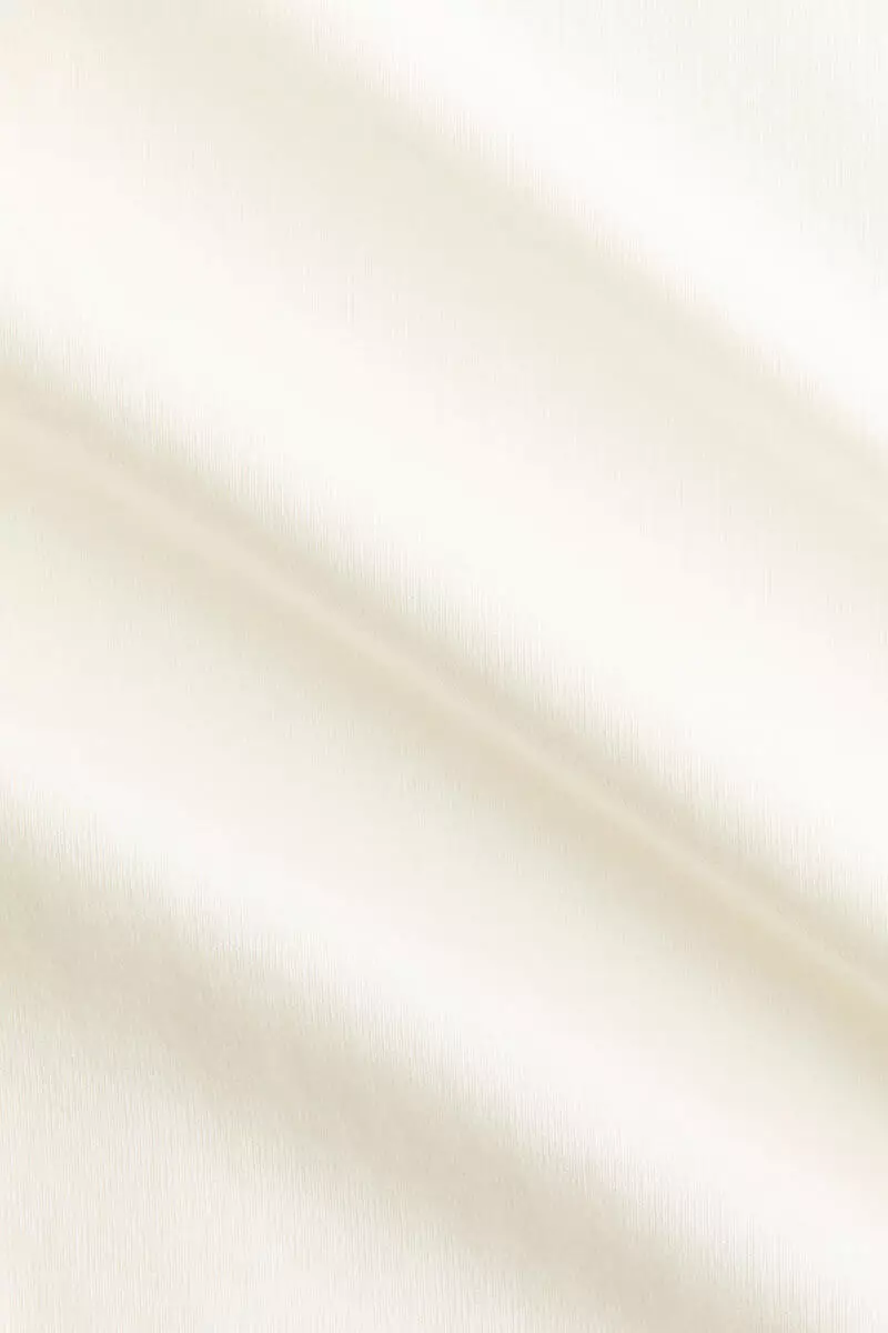 Batwing-sleeved T-shirt