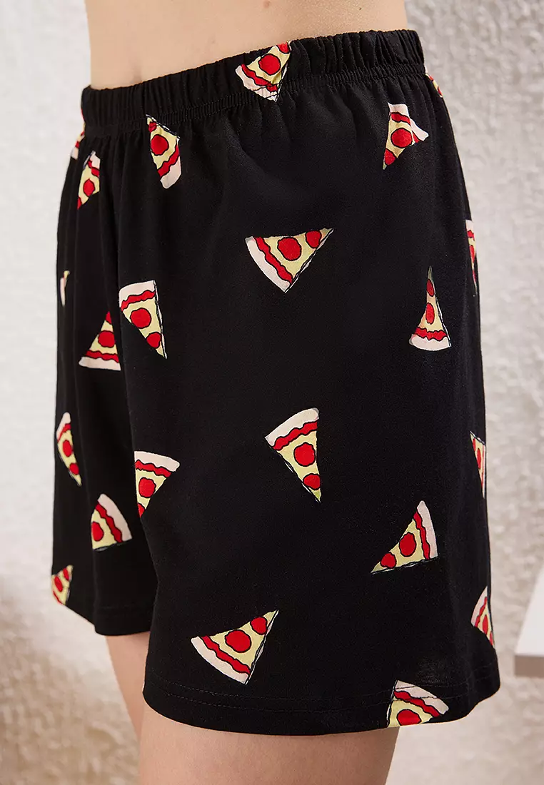 Couple Black Pizza Patterned Shorts Knitted Pajama Set