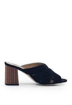 Jual Sandal Wedges Bata Wanita Original Zalora Indonesia