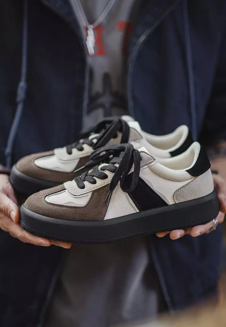 Platform German Army Trainer CQ2501117