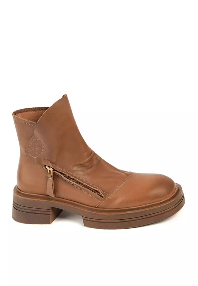 Discount on Twenty Eight Shoes  shoes - SKU: VANSA Top Layer Cowhide Double Zipper Platform Ankle Boots VSW-B31077