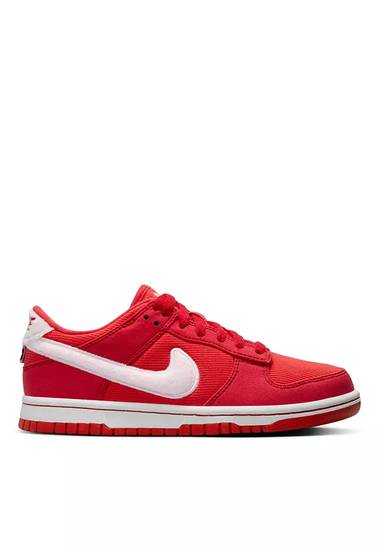 Low top nike shoes outlet