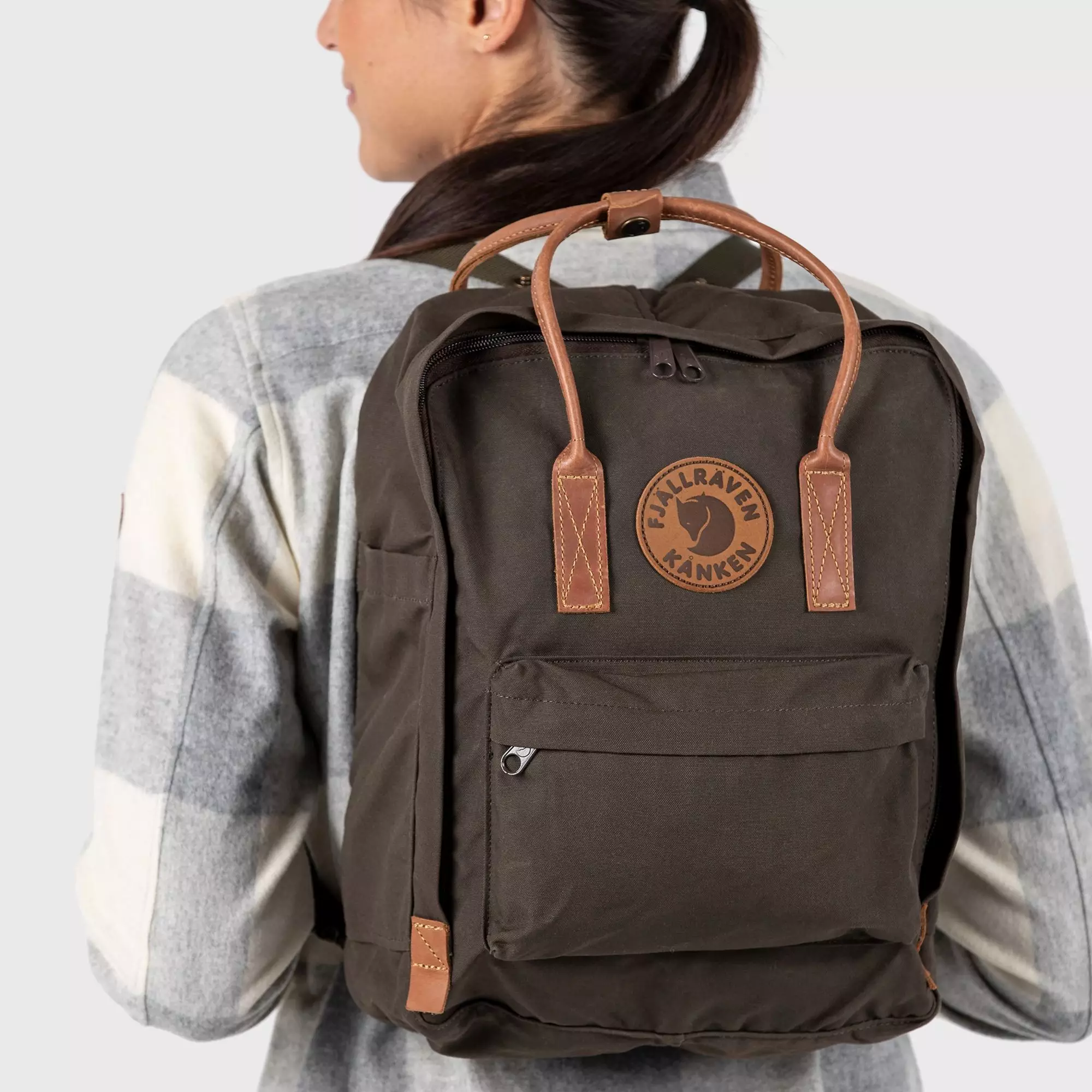 Fjallraven Kanken No. 2 Dark Olive F23565-633