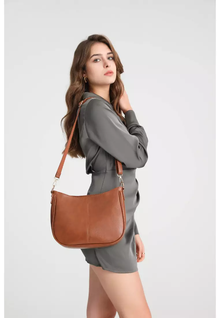 Luxurious Crossbody Bags for the Sophisticated European and American Woman