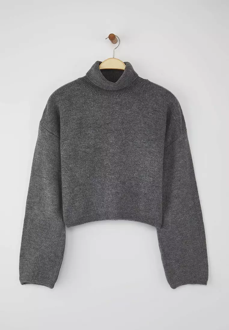 Wardrobe Essentials Anthracite Wide-Cut Soft-Textured Crop/Short Knit Sweater |