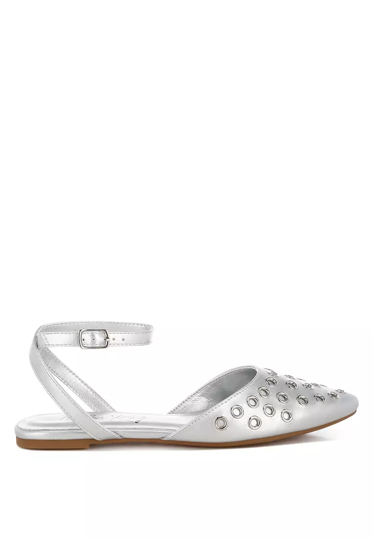 Metallic Eyelet Detail Flat Sandals In Silver
