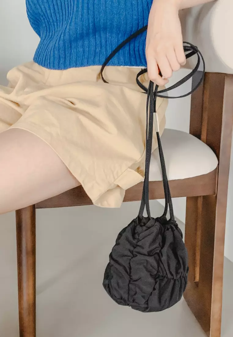 POPCORN BALL Nylon Crossbody Bag Black