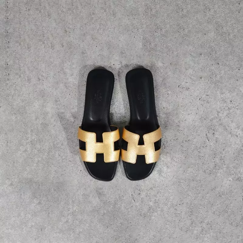 Sandal HERMES ORAN METALLIC GOLD BLACK SANDAL 100% ORIGINAL