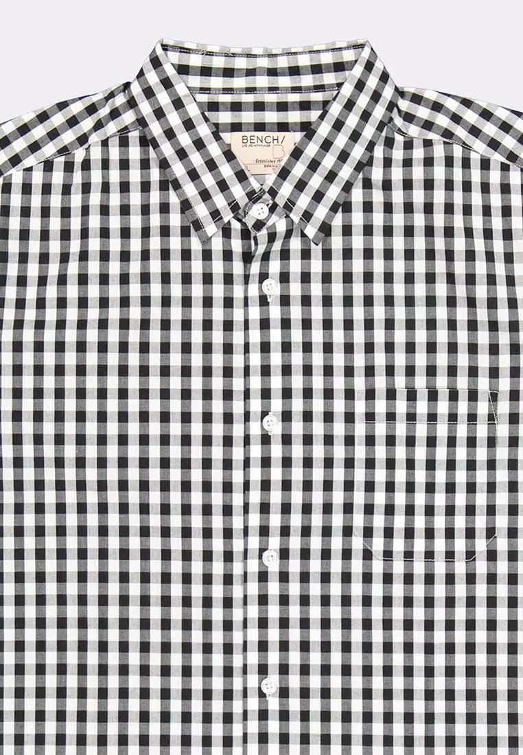 checkered polo black and white