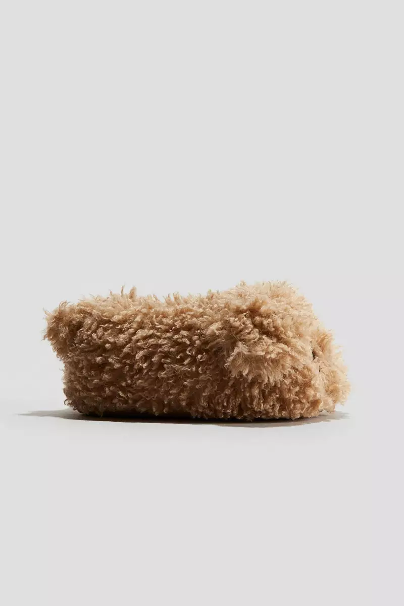 Fluffy slippers