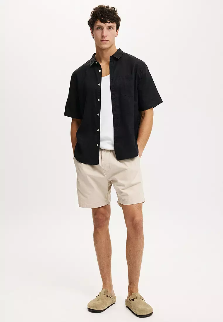 Relaxed Linen Short Sleeves Shirt