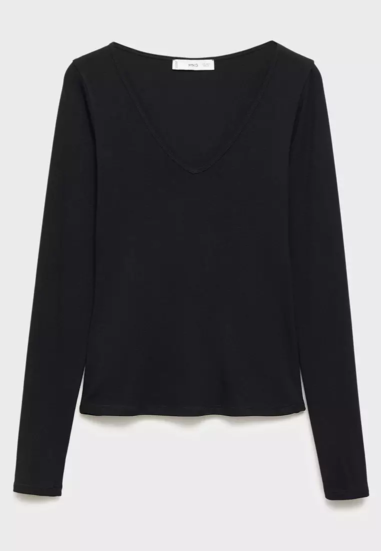 Long-Sleeved V-Neck T-Shirt