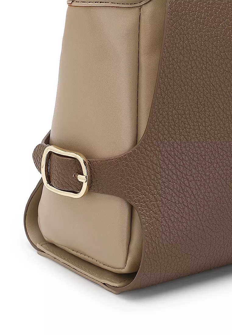 Women's Shoulder Bag / Top Handle Bag - Dark Brown / Apricot