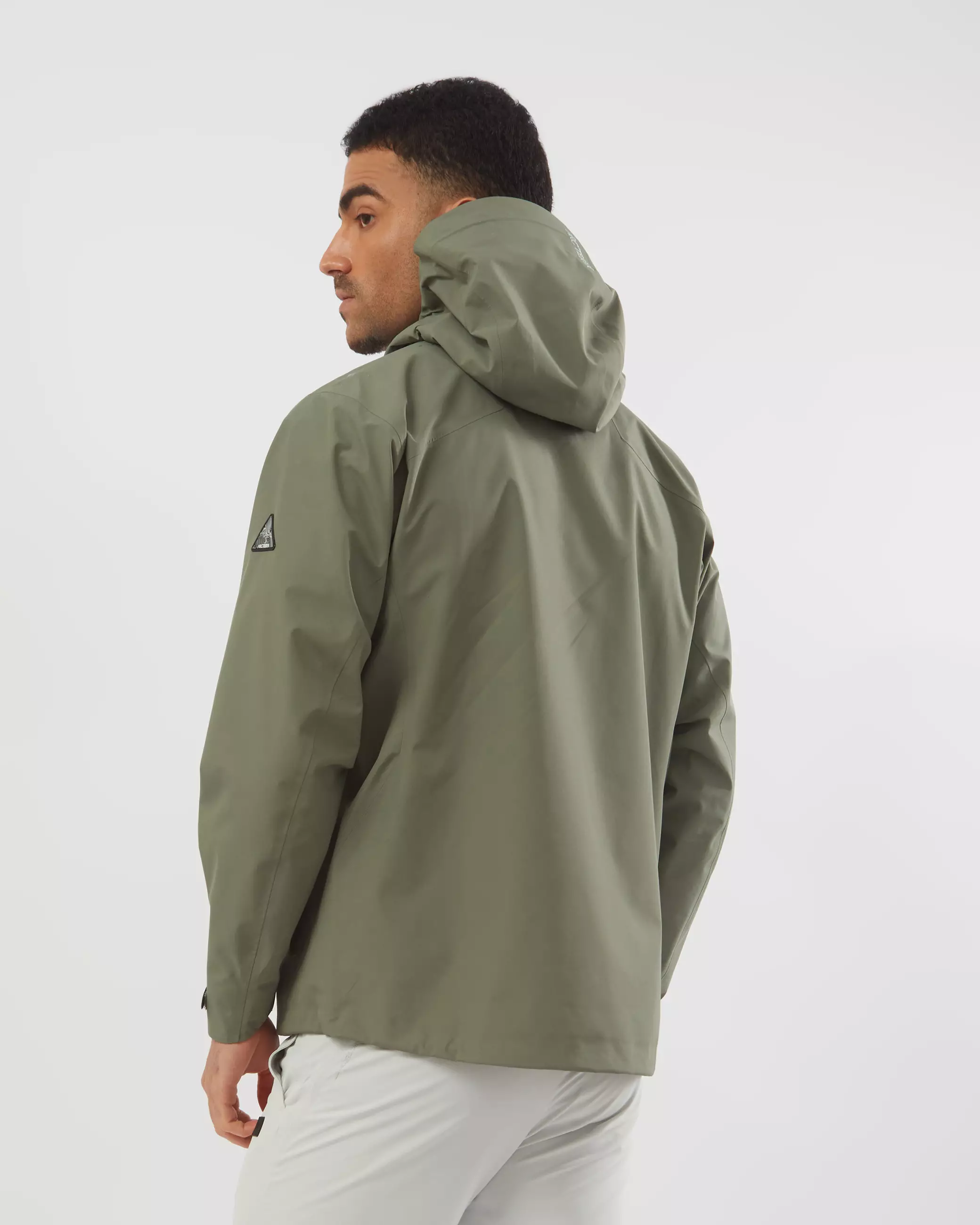 ARC'TERYX LEMBONGAN Hardshell Jacket – Jaket Pria Tahan Air & Tahan Angin