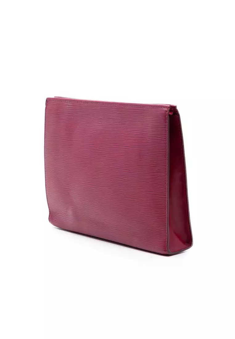 Pre-Loved Louis Vuitton Epi Toiletry Pouch 26