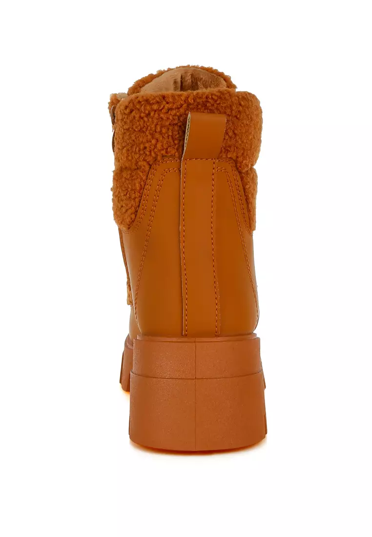 Faux Fur Detail Chunky Hiker Boots in Tan