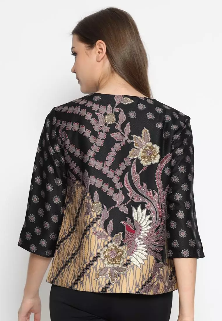 Blazer Batik Wanita - Bhatara Batik Tasya - Atasan Batik Modern Lengan Panjang
