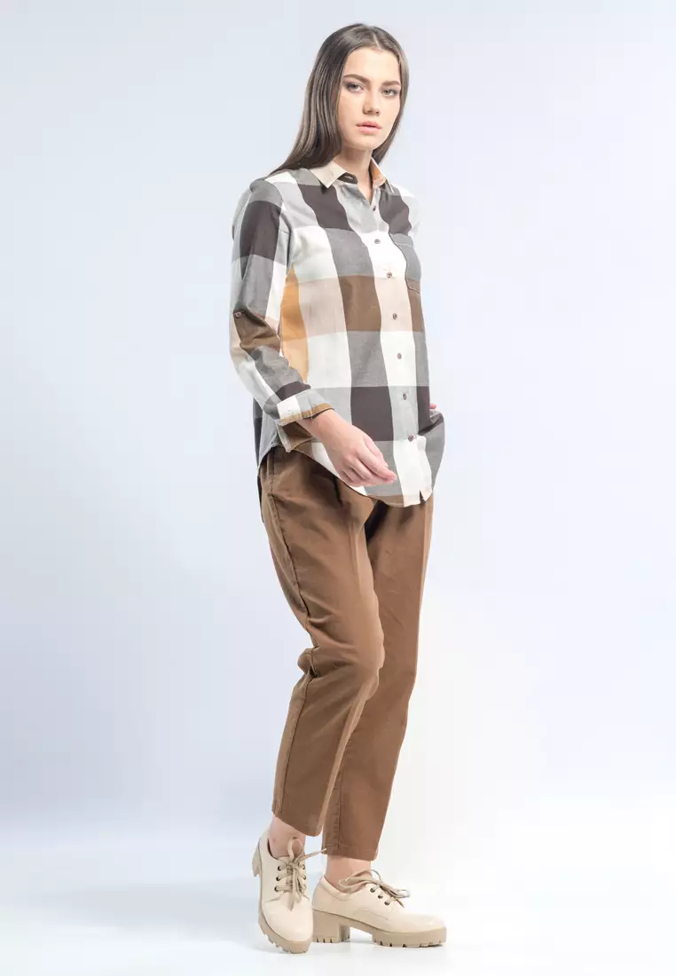 C2 Gasyne Brown Casual Shirt