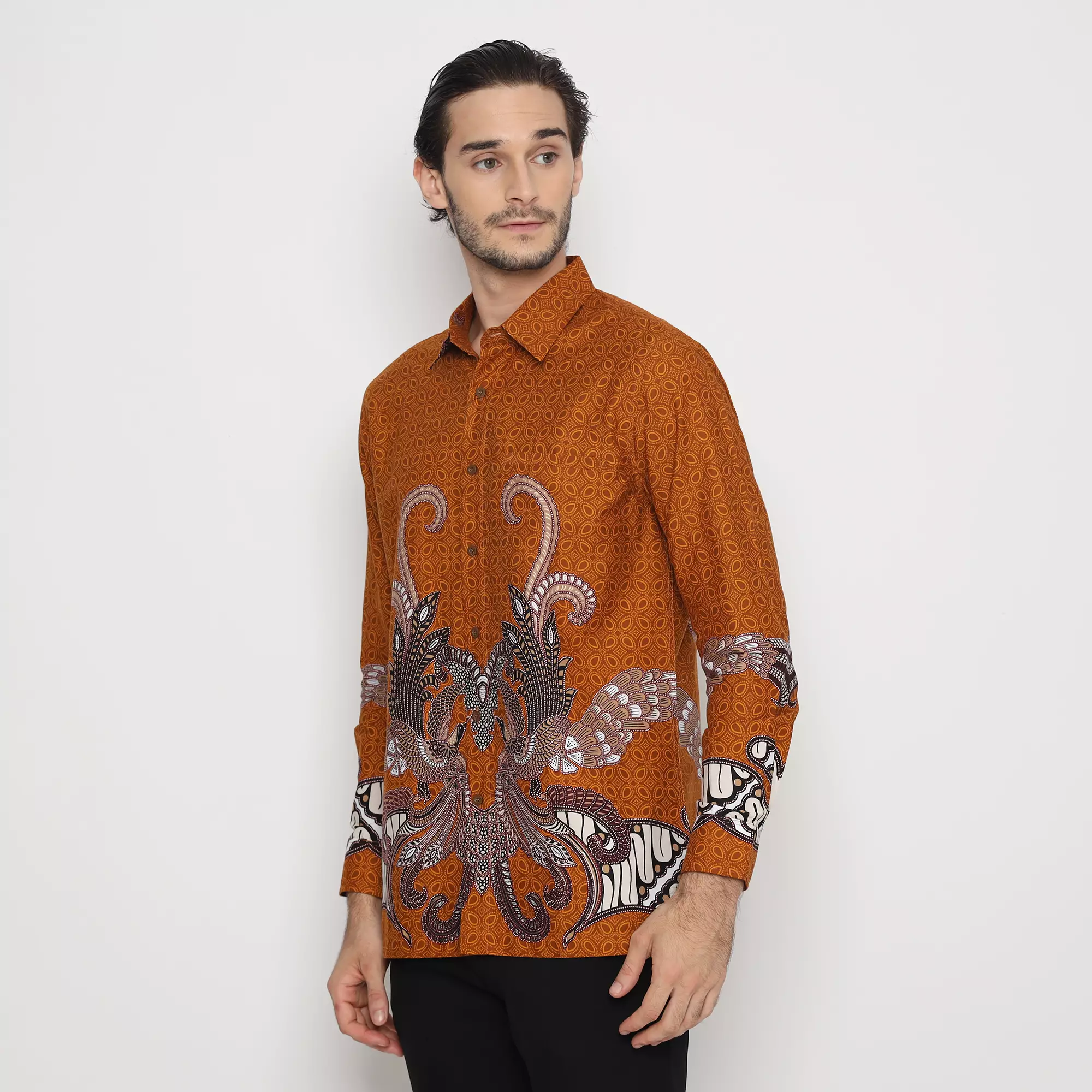 Platini Kemeja Batik Pria Lengan Panjang Katun Coklat 36055