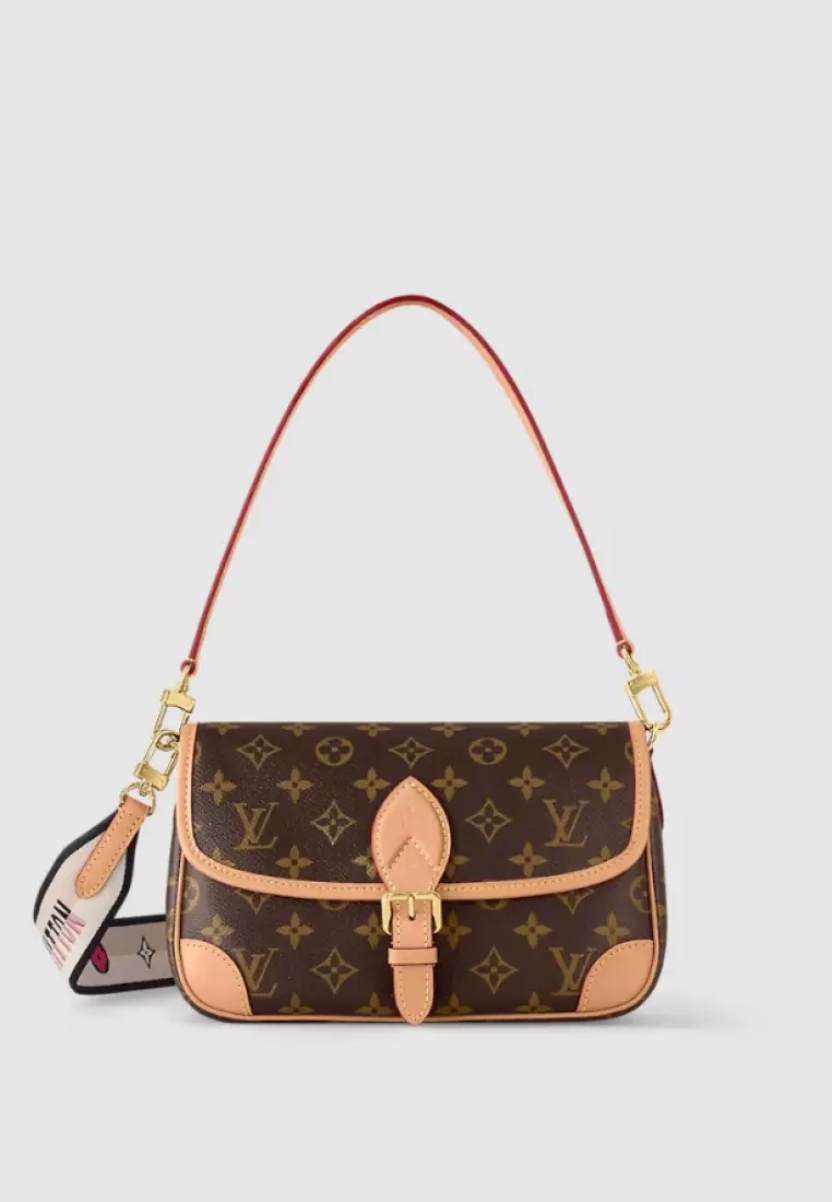 Diane Monogram Black