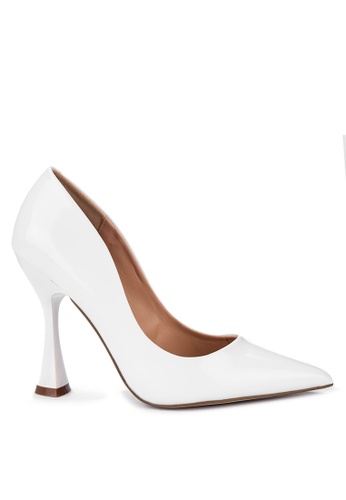white pumps steve madden