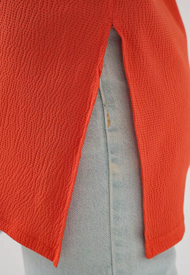 4332 Knitted T-Shirt With Side Slits - Orange