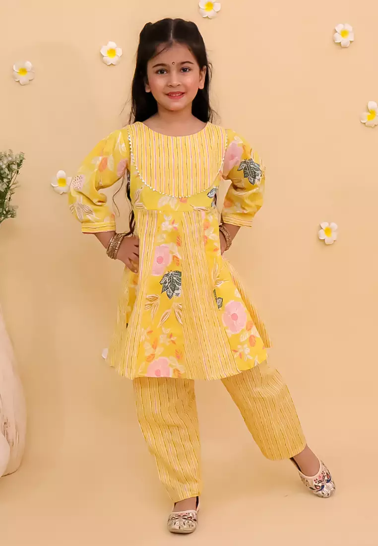 The Mom Store Ray of Style Girls Floral Print Anarkali Kurta Set - Multi