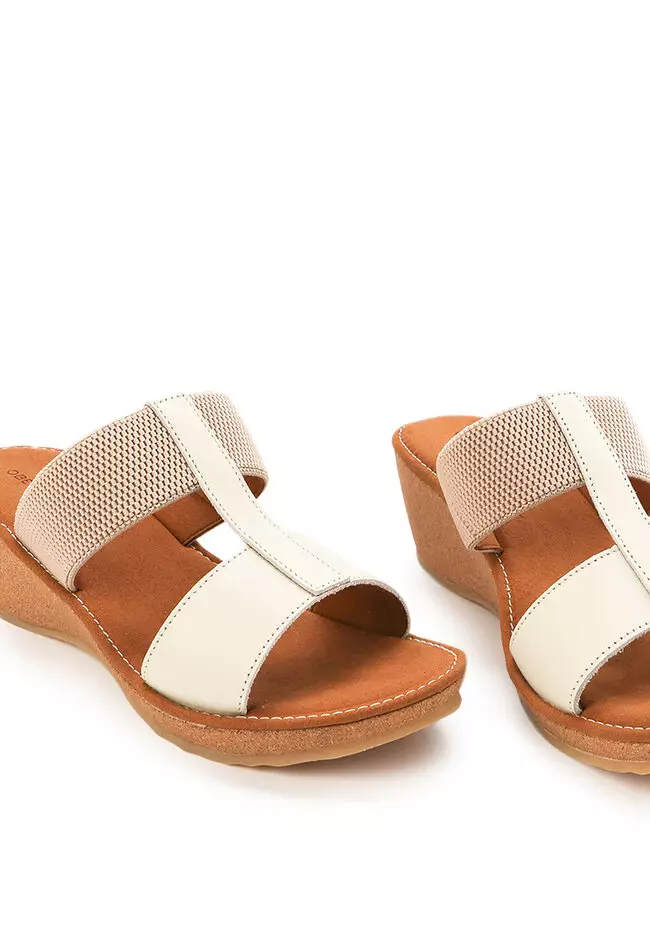 Jasmin Mabley - Slip On