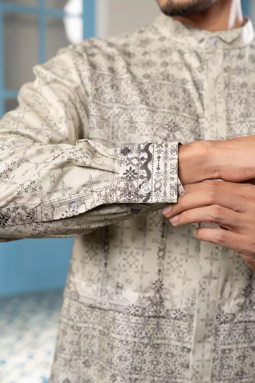 Klamby - Diyasmara Long Shirt Men Rasmi