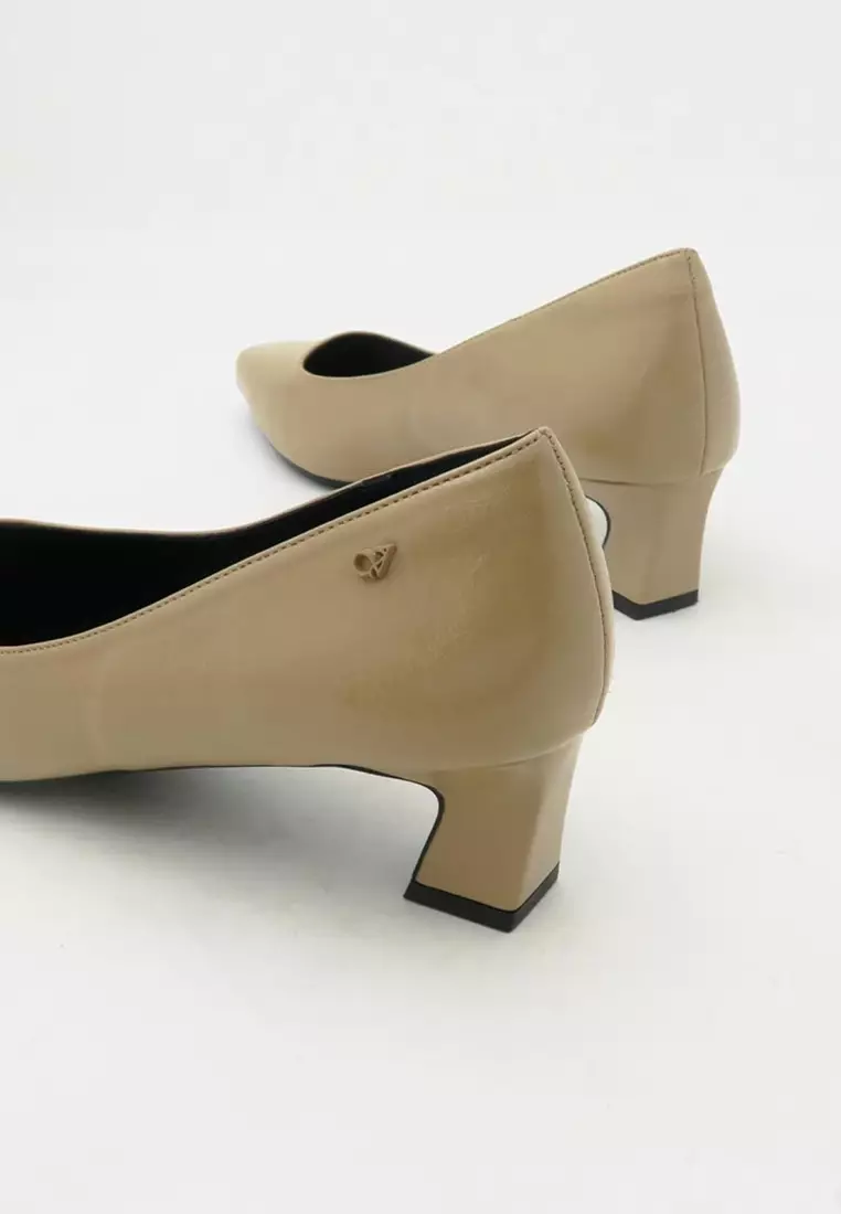 Slide On Heel Pumps