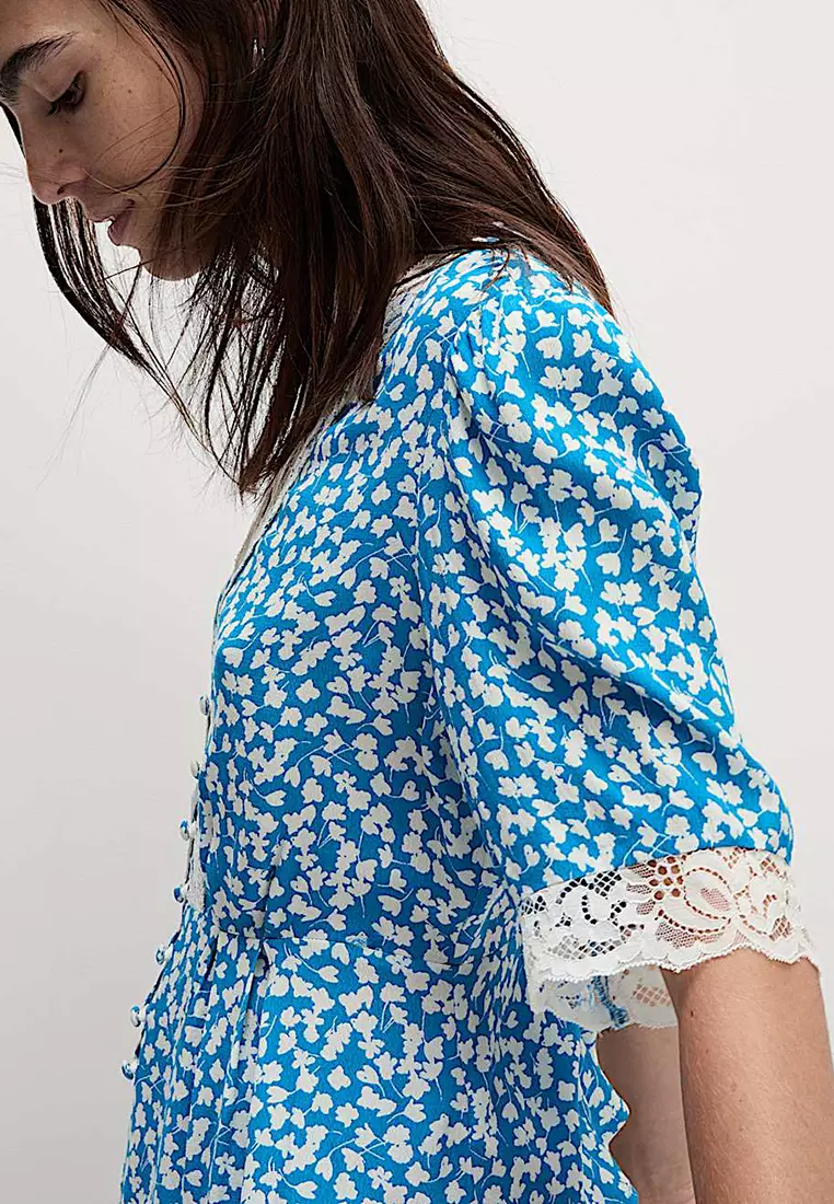 Floral Lace Detail V-Neck Blouse