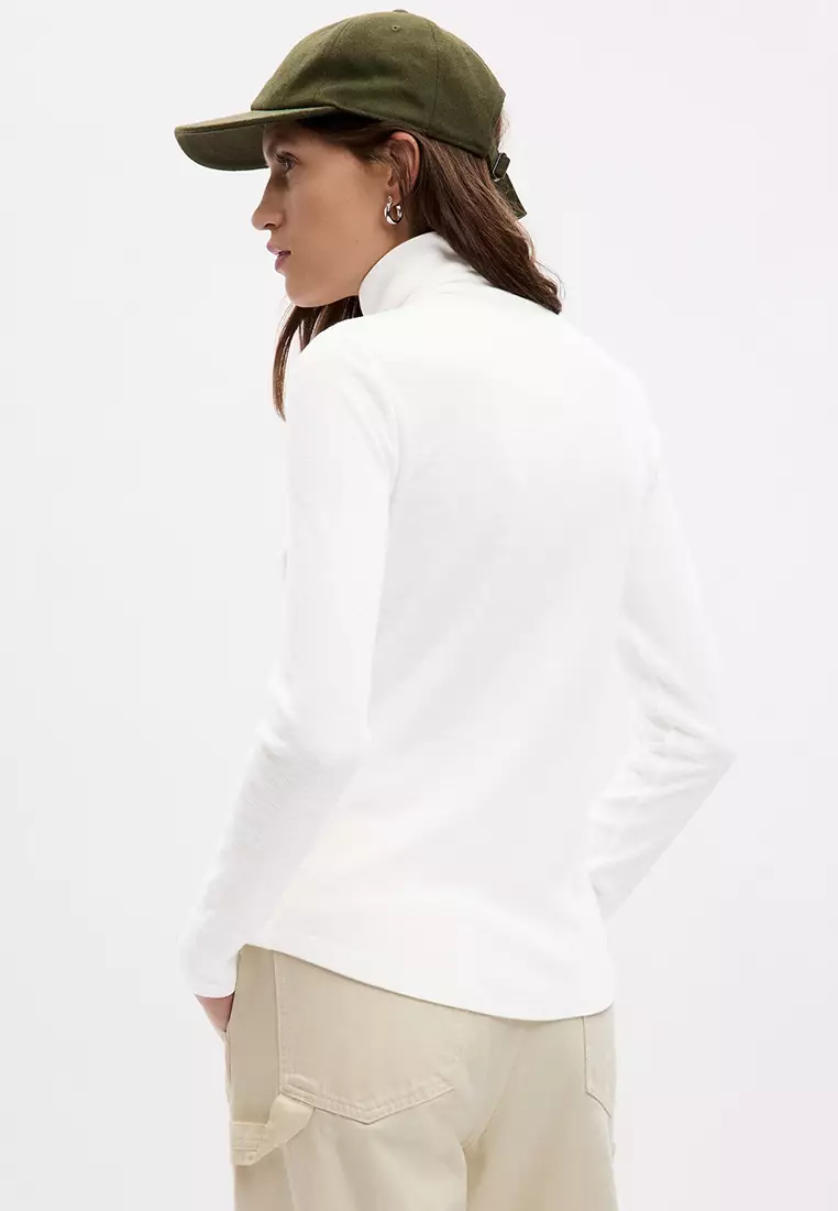 Gap discount white turtleneck