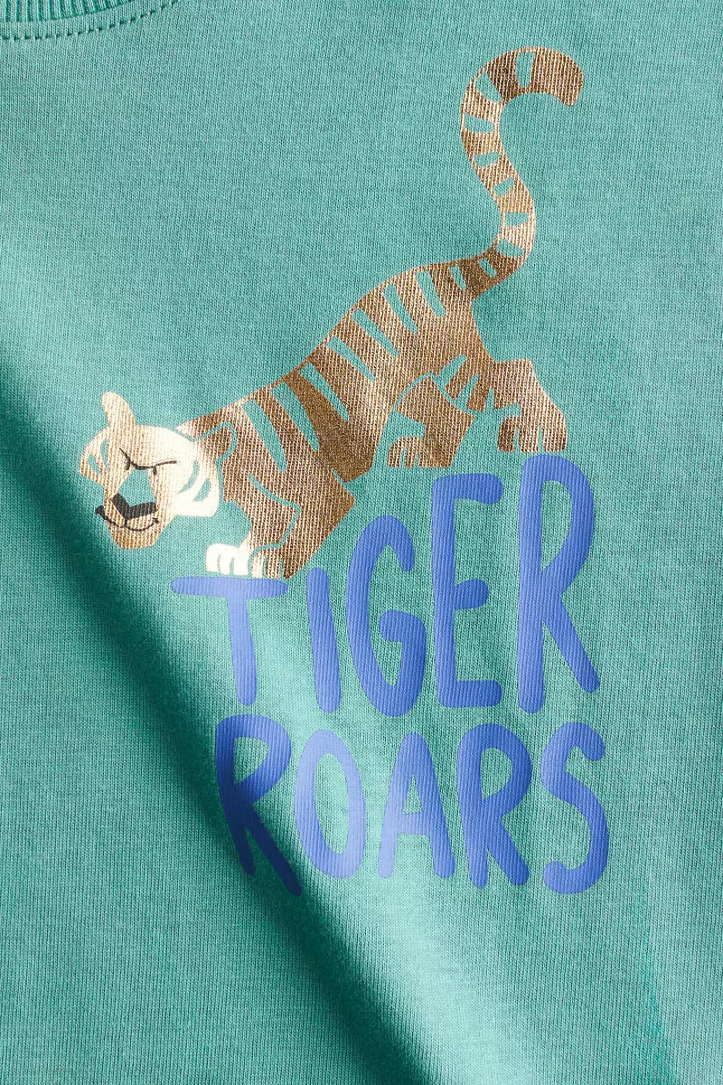 Loose-fit printed T-shirt