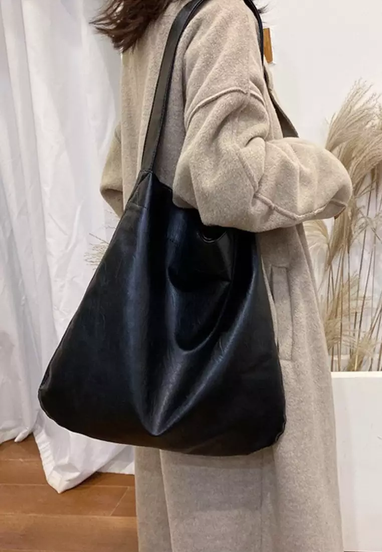 Black leather tote online handbag