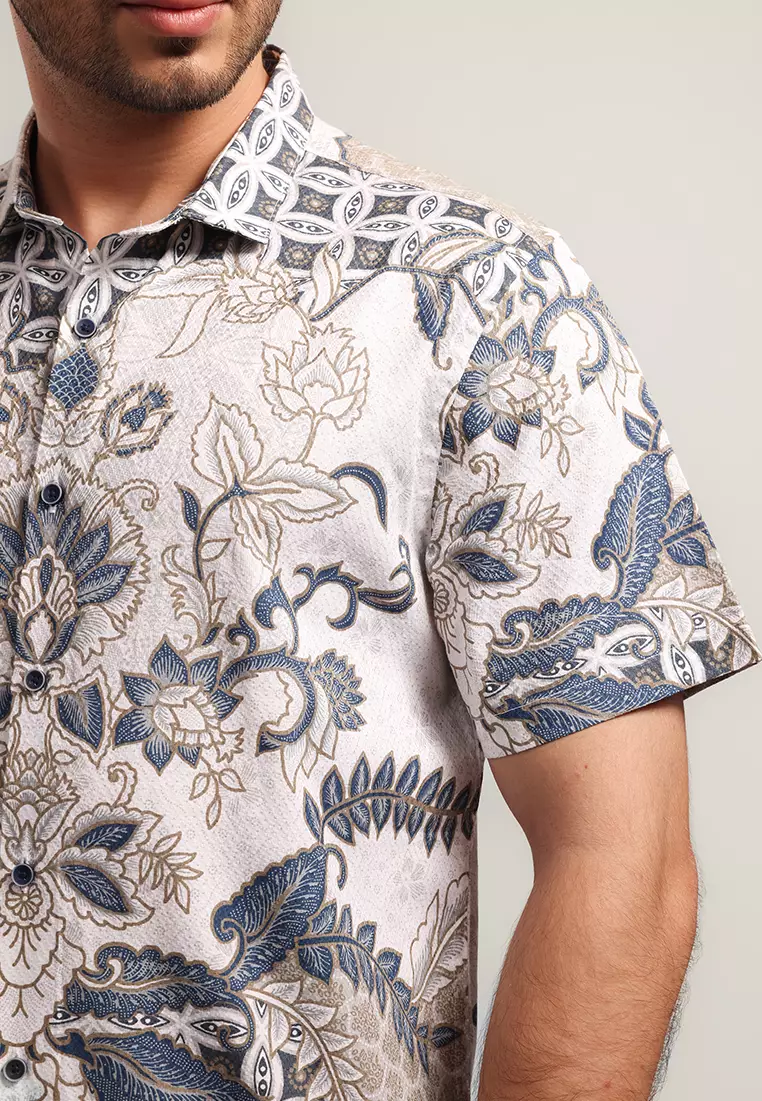MOC - Kemeja Batik Pria Lengan Pendek Surasena - White Warna White