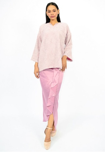 Kurung Wafiyyah from Watie Collections in Pink and Purple