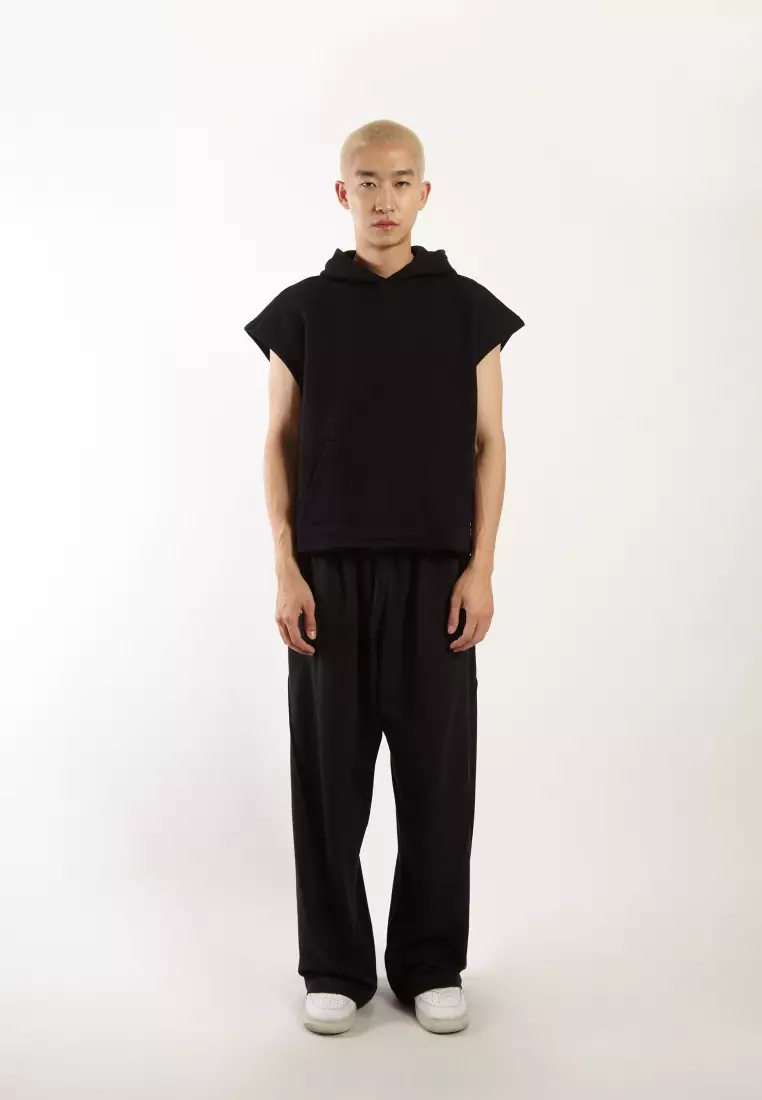VEDECI X OCWA CONNOR BOXY CROP SLEEVELESS HOODIE BLACK