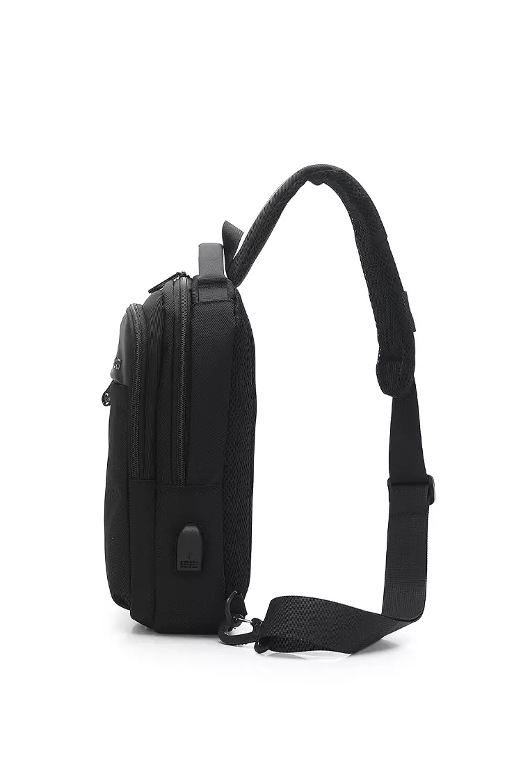 Men's Waist Bag / Belt Bag / Chest Bag - Black