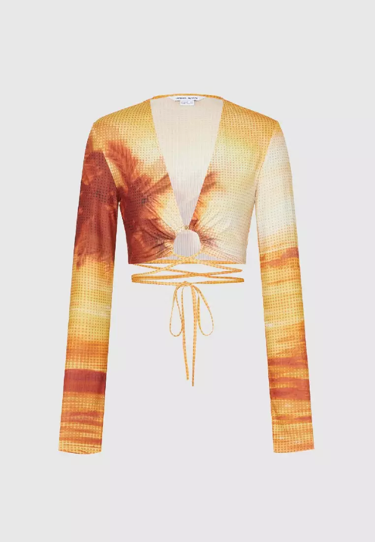 Buy Urban Revivo O-Ring V-Neck Shirt 2025 Online ZALORA