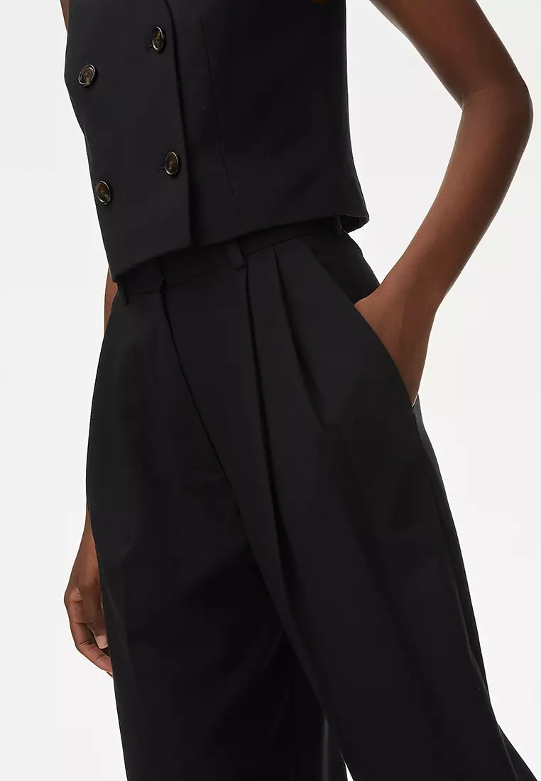 Pleat Front Relaxed Wide Leg Trousers