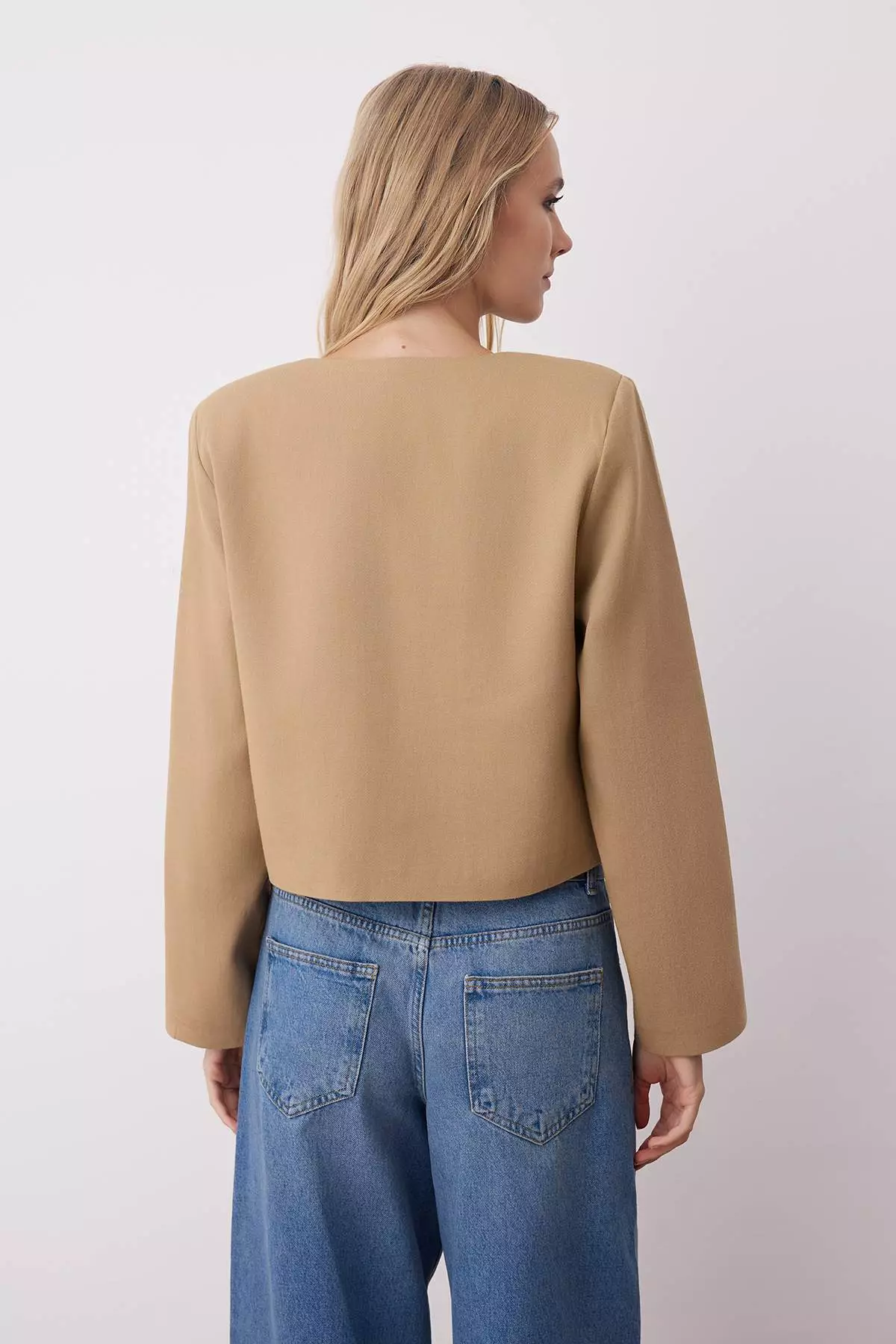 Beige Gabardine Denim Look Thin Seasonal Jacket Twoaw26Ce00019