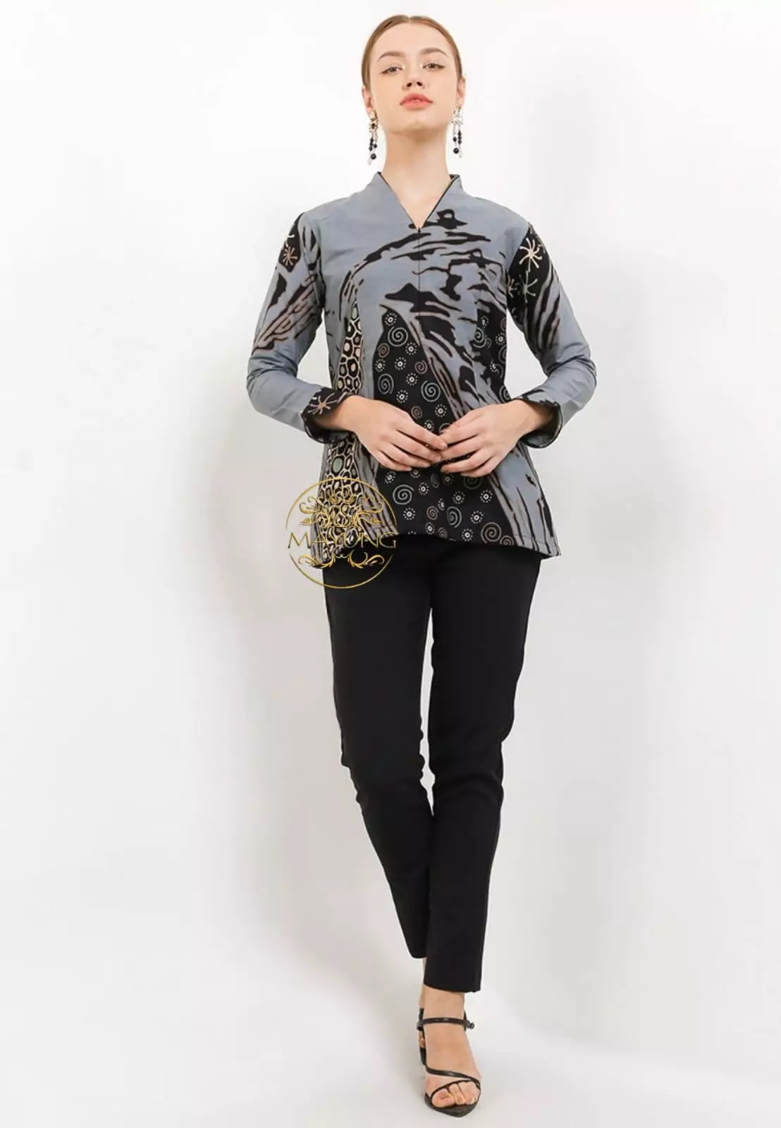 Blouse Batik Awandirga Abu Premium Slimfit Elegant
